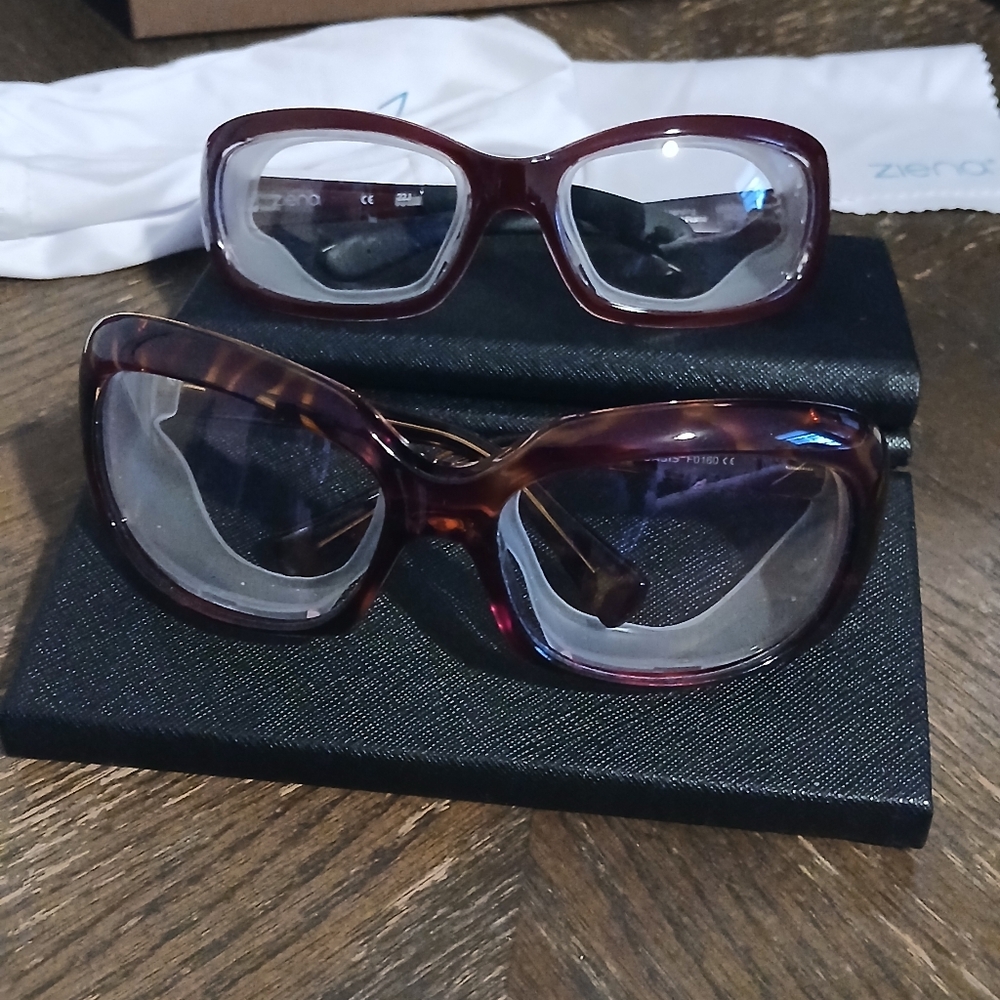 Ziena Two Pairs!